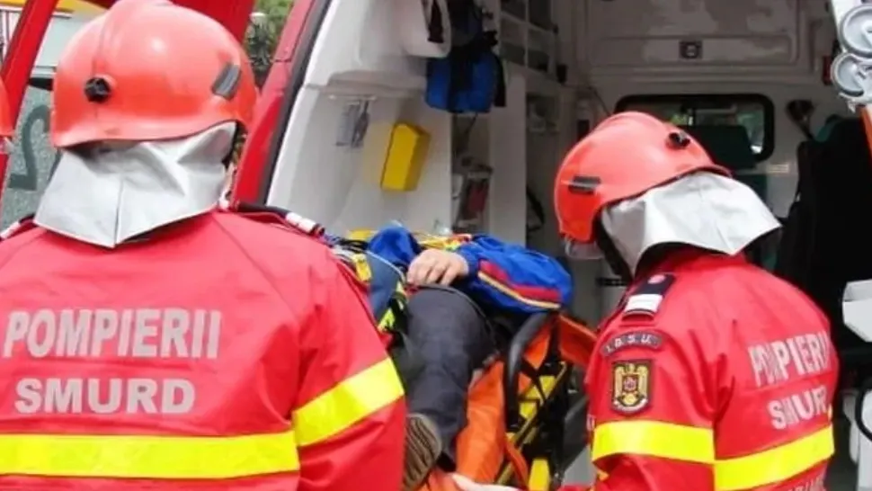 Copil de 4 ani, găsit mort în casă, la Galați. Frații lui sunt în stare extrem de gravă