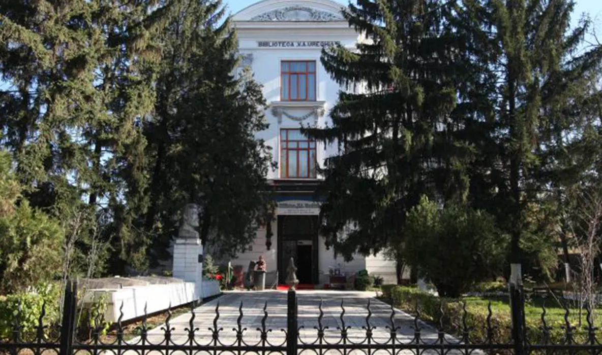 Biblioteca Judeţeană „V.A. Urechia” a modificat programul cu publicul