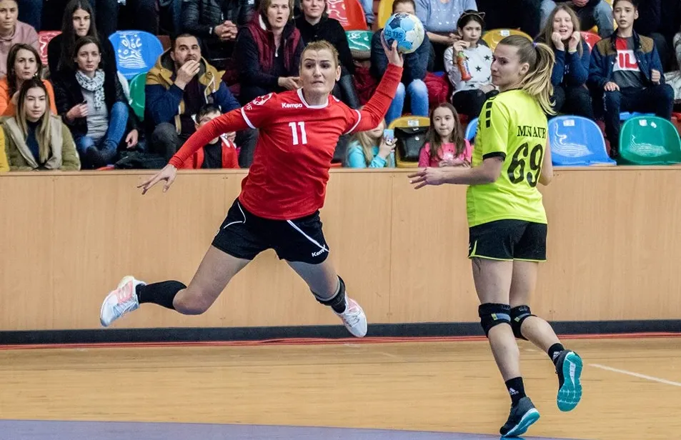 Handbalistele de la CSM Galaţi s-au calificat în optimile Cupei României