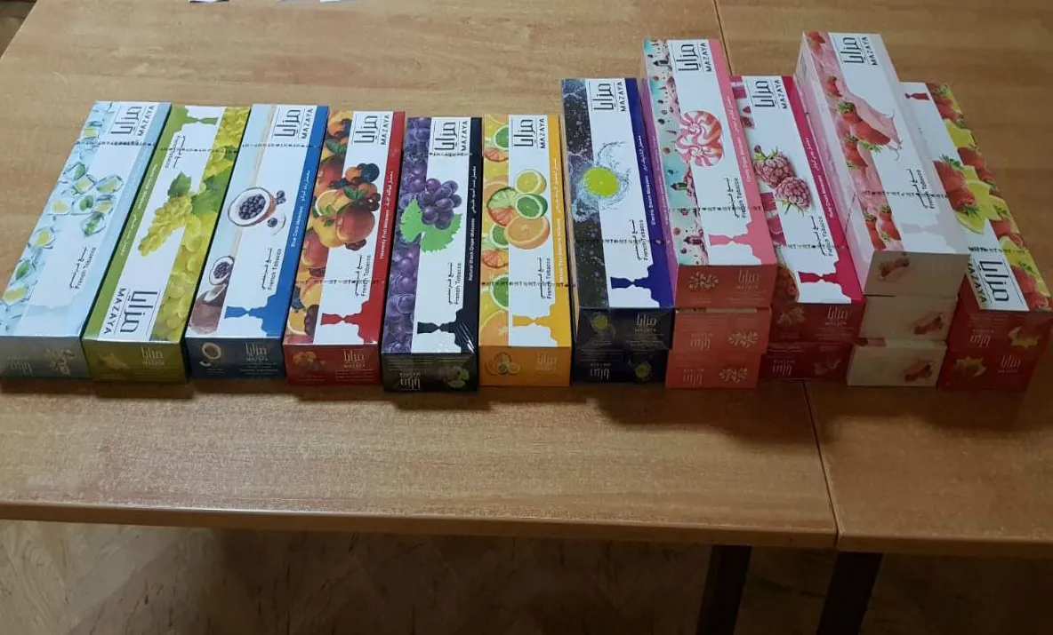 Nouă kilograme de tutun aromatizat, confiscate de poliţiştii gălăţeni