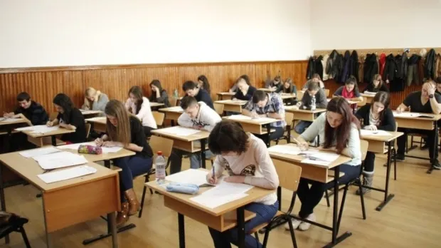 Simularea examenului de Bacalaureat începe mâine
