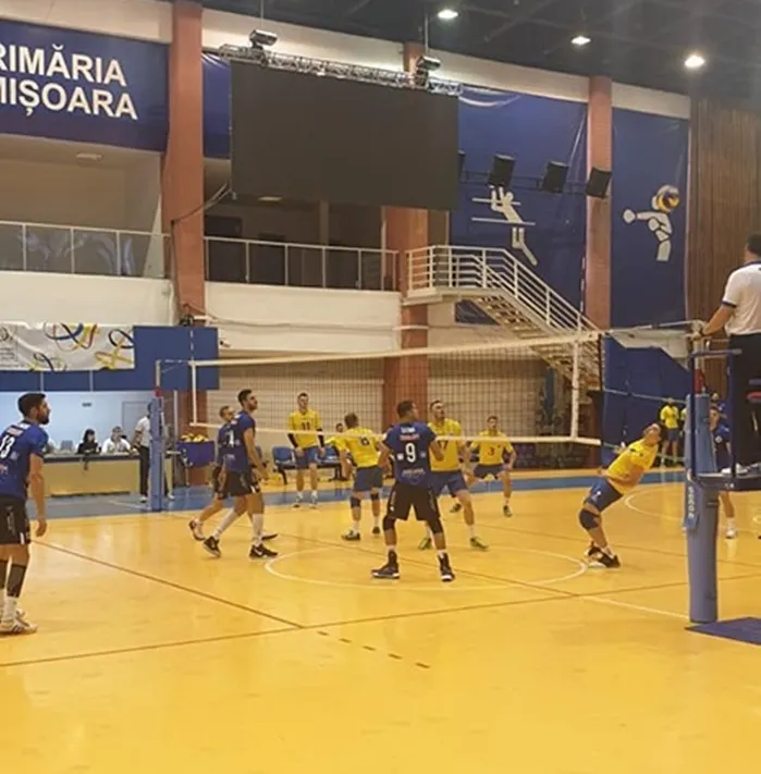 Voleibaliştii de la CSM Arcada s-au plimbat la Timişoara
