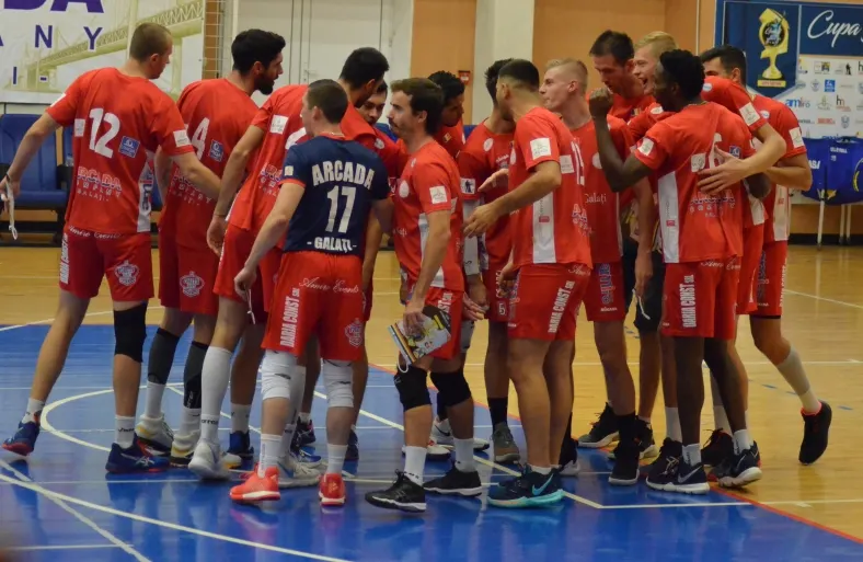 Campioana României la volei masculin a început sezonul cu o victorie