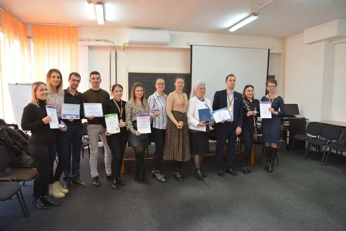 Delegația Universității s-a întors cu 9 medalii de aur