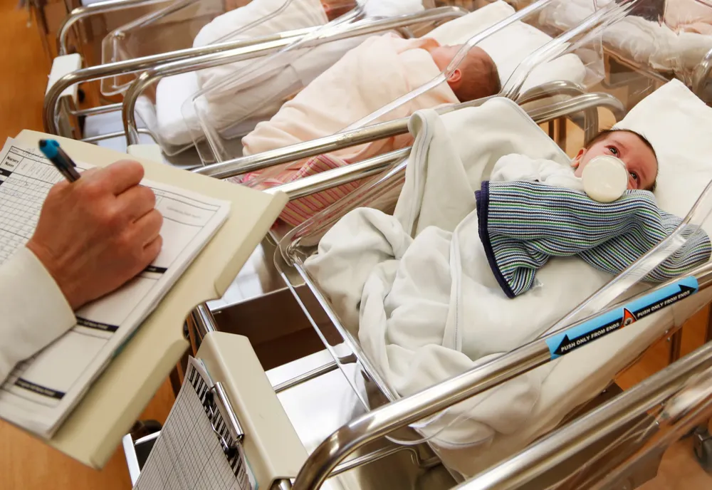 Un copil de nouă luni bolnav de Covid-19 și mama sa sunt internați la Spitalul de Pediatrie din Galați