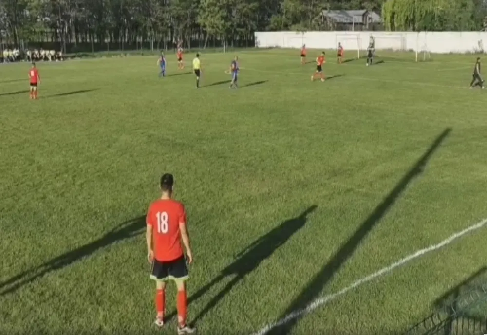 Avântul Valea Mărului a câștigat meciul tur cu TEAM Săgeata 