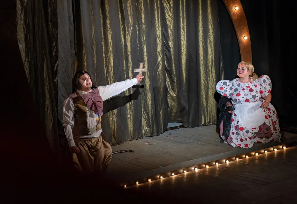  Teatrul Dramatic „Fani Tardini” reduce la 30% gradul de ocupare a Sălii de Spectacole