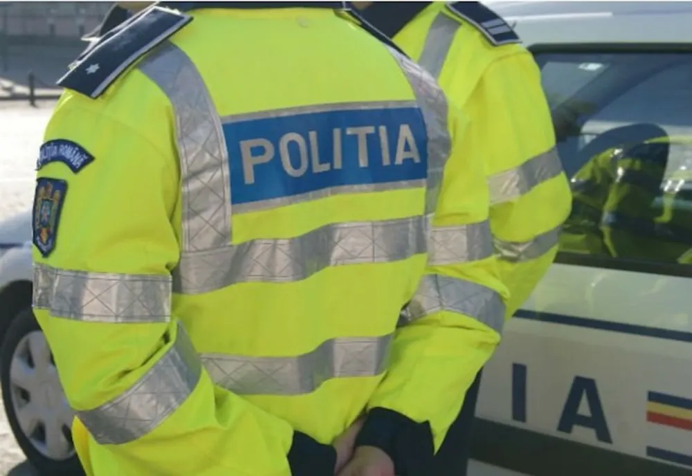 Accident fără victime, produs de un tânăr de 19 ani care avea permisul suspendat