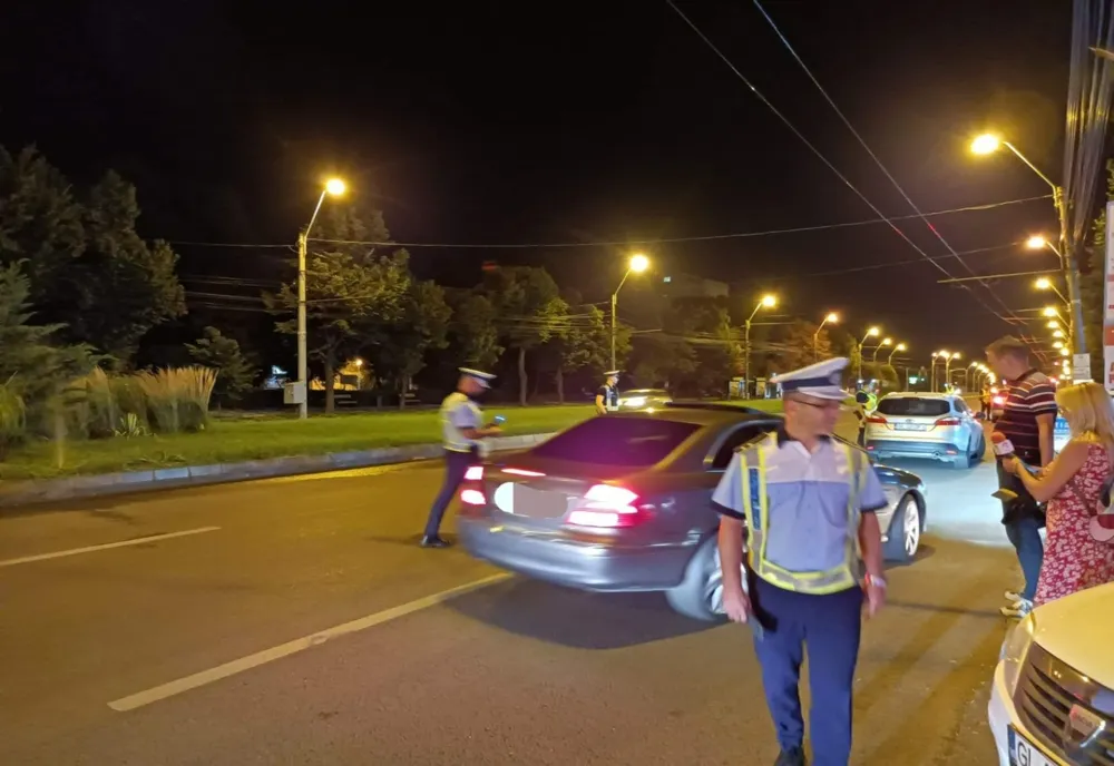 Un conducător auto din comuna gălățeană Cuza Vodă, băut și sub influența substanțelor psihoactive, a încercat să fugă de polițiști