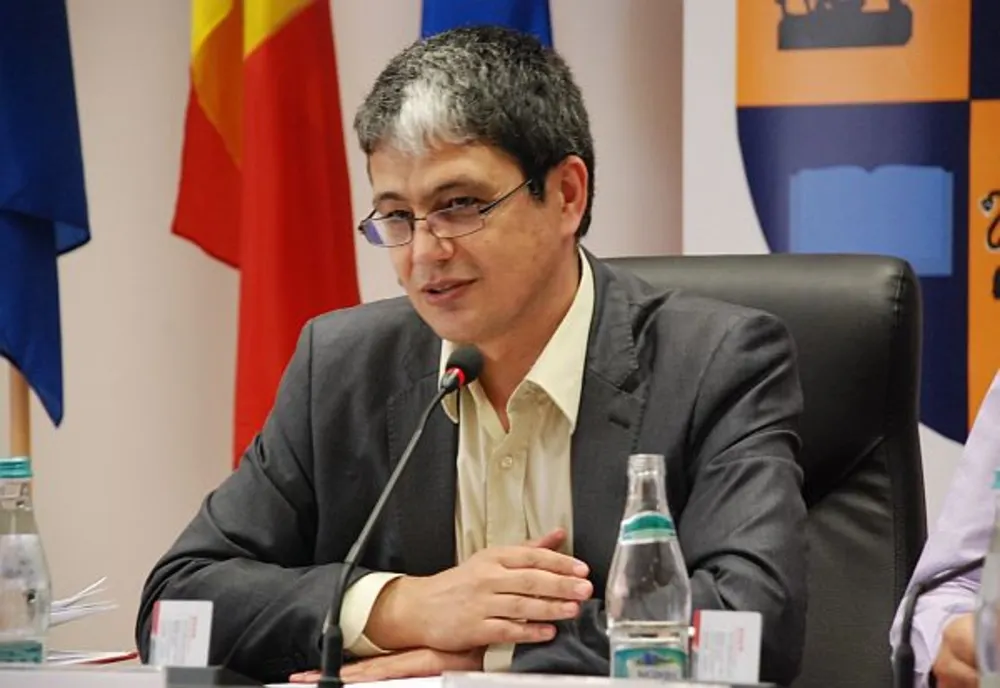 Voucherele pentru persoanele defavorizate ar putea fi alimentate pentru toți beneficiarii într-o zi - Anunțul lui Marcel Boloș