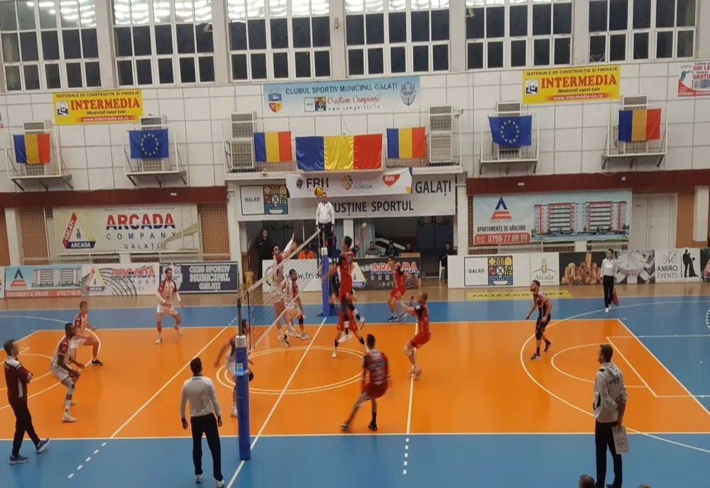 CSM Arcada Galați a învins Rapid București în minimum de seturi