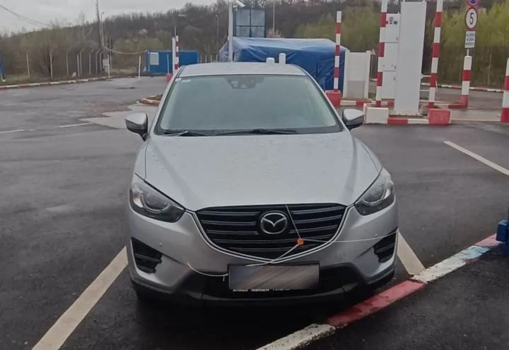 Autoturism căutat de autoritățile italiene, depistat la P.T.F. Oancea