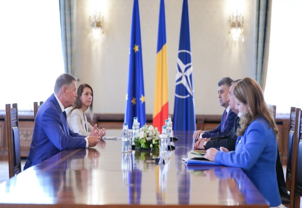 Președintele Iohannis și liderii Coaliției au decis - salariile dascălilor cresc etapizat. Sindicatele din educație au decis să continue greva și să nu accepte oferta