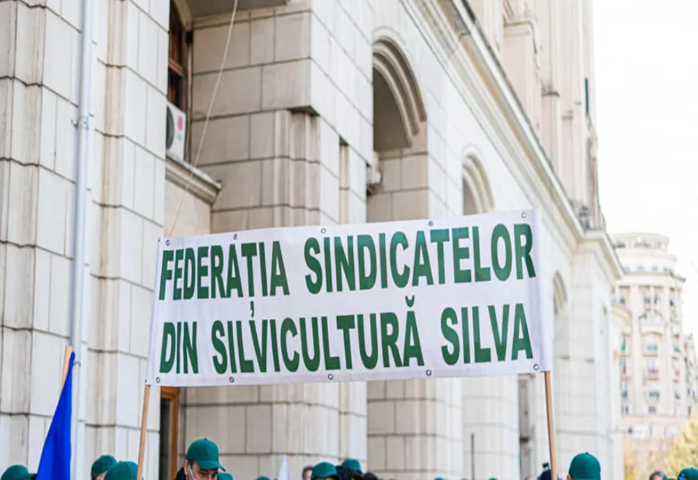 SIVICULTORII ORGANIZEAZĂ UN MITING MIERCURI, ÎN PIAȚA VICTORIEI 