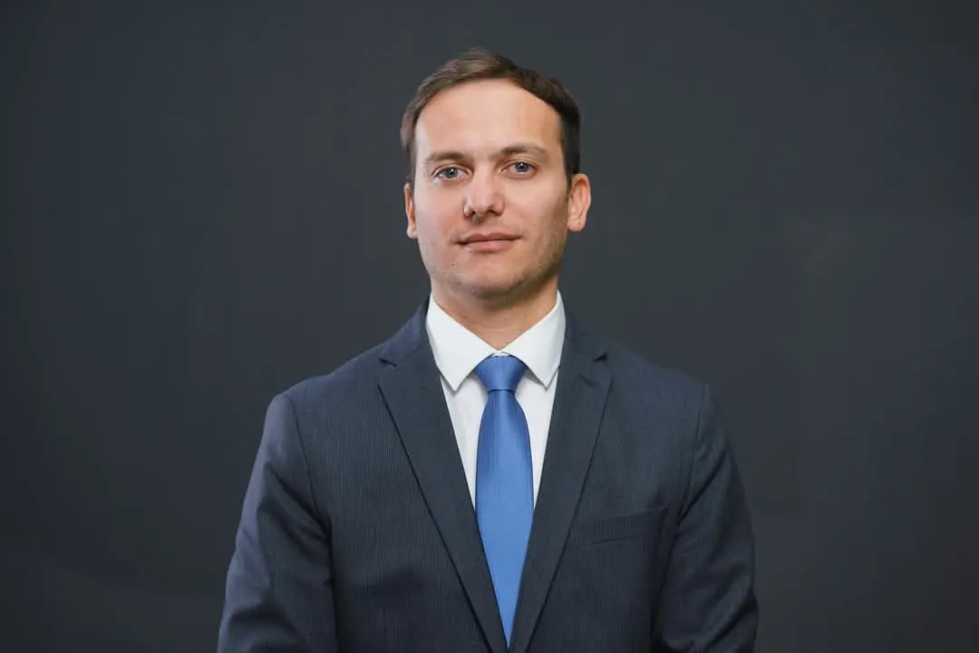 LOCUINȚE RUINATE, PROMISIUNI NEONORATE: „ROMÂNII TREBUIE SĂ FIE O PRIORITARE!” - DEPUTATUL AUR ALEXANDRU BORDIAN SOLICITĂ SPRIJIN IMEDIAT PENTRU SINISTRAȚII DIN GALAȚI
