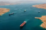 Traficul maritim prin Strâmtoarea Ormuz a încetinit. De ce evită navele ruta strategică