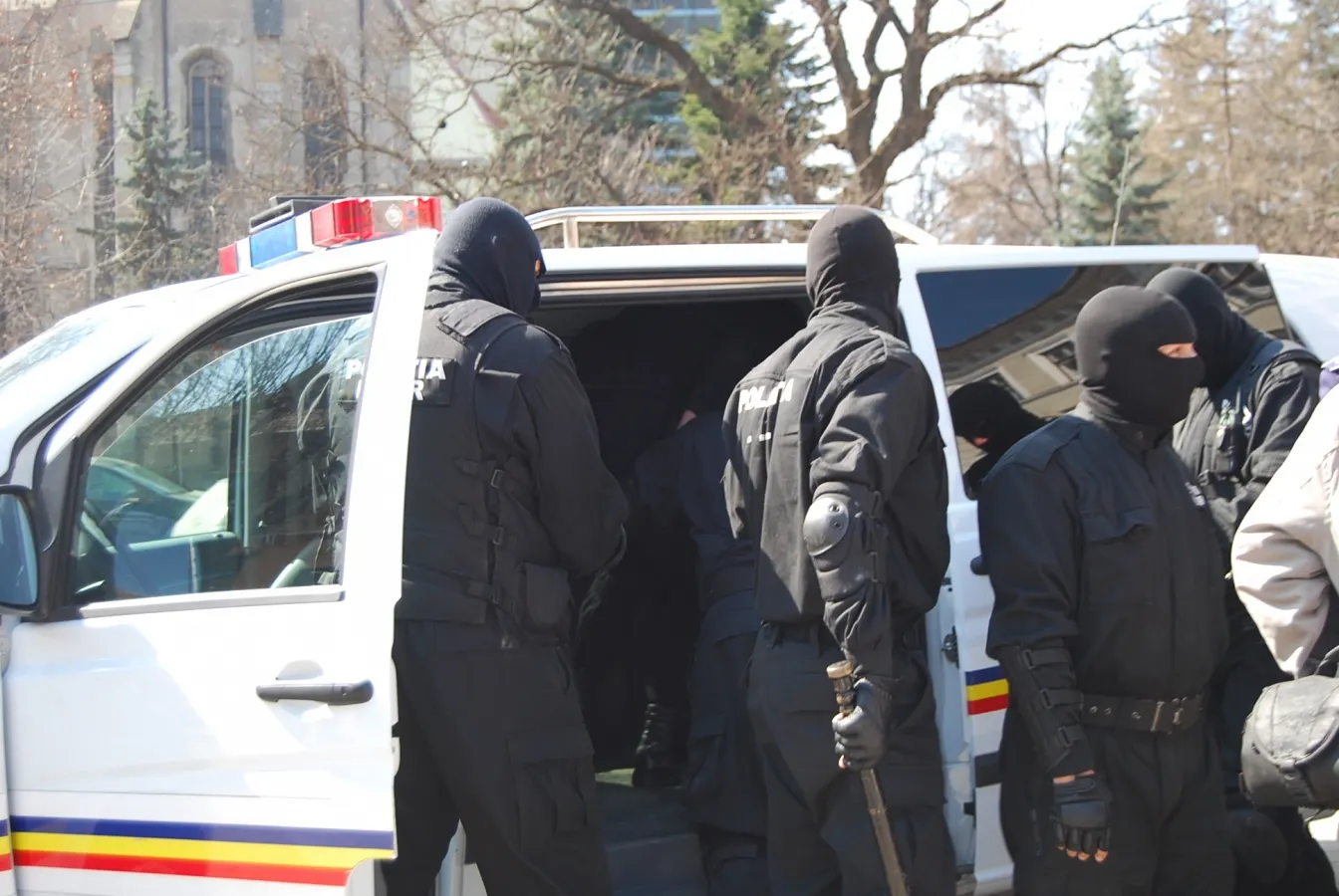duba-politie-mascati-1