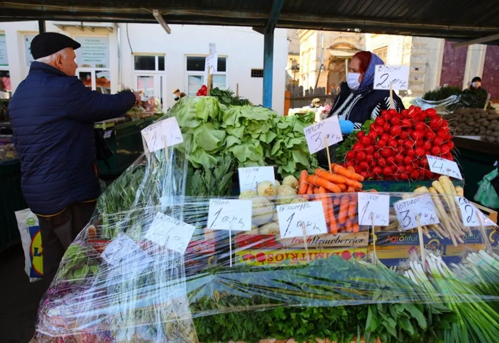 Piețele agroalimentare au program special de Paște