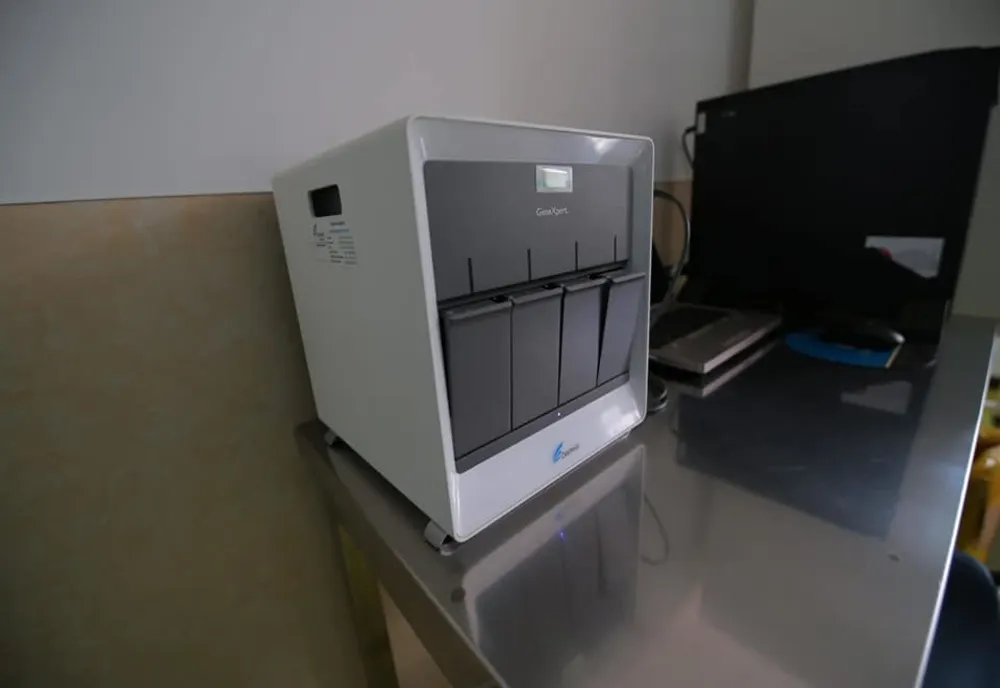 Birocrația ține pe loc testarea pentru Covid-19