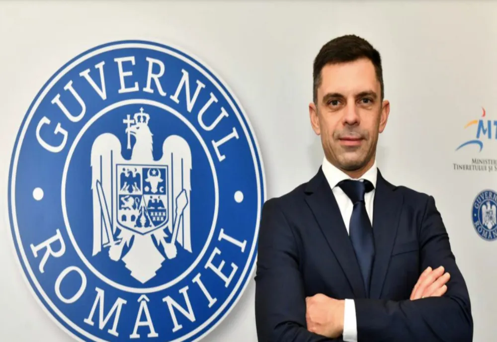 Ministrul Eduard Novak a demisionat din funcţia de preşedinte al Federaţiei Române de Ciclism