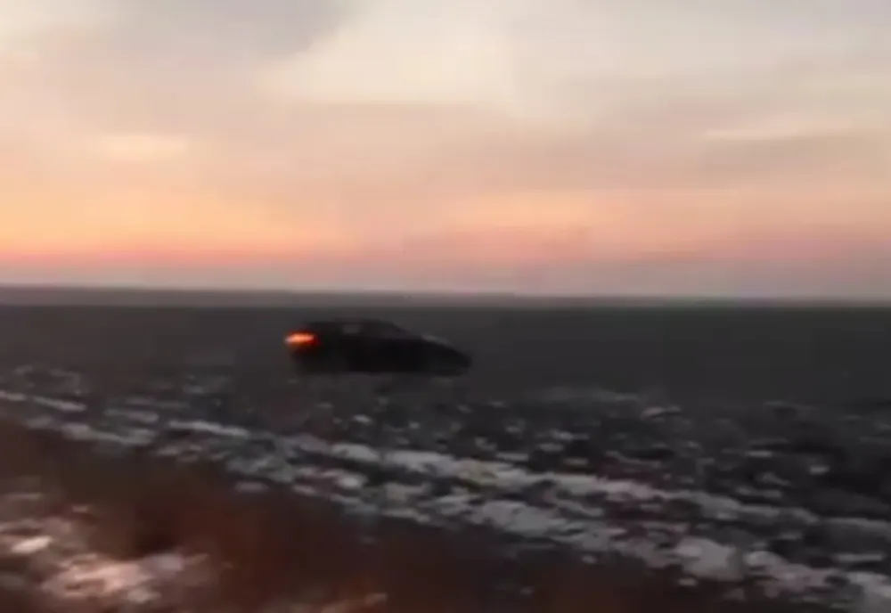 Tânărul decedat ieri într-un accident în apropiere de Schela, nu poate fi înmormântat normal fiind depistat pozitiv la testul COVID