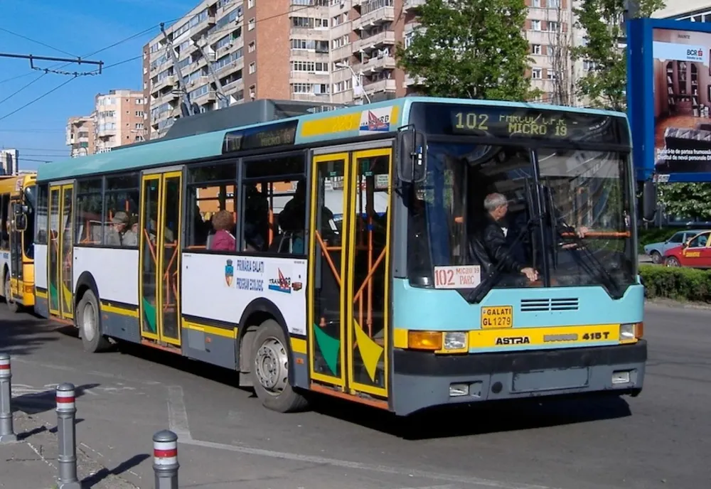 Semne noi de circulaţie pe strada Traian, până pe 30 martie 