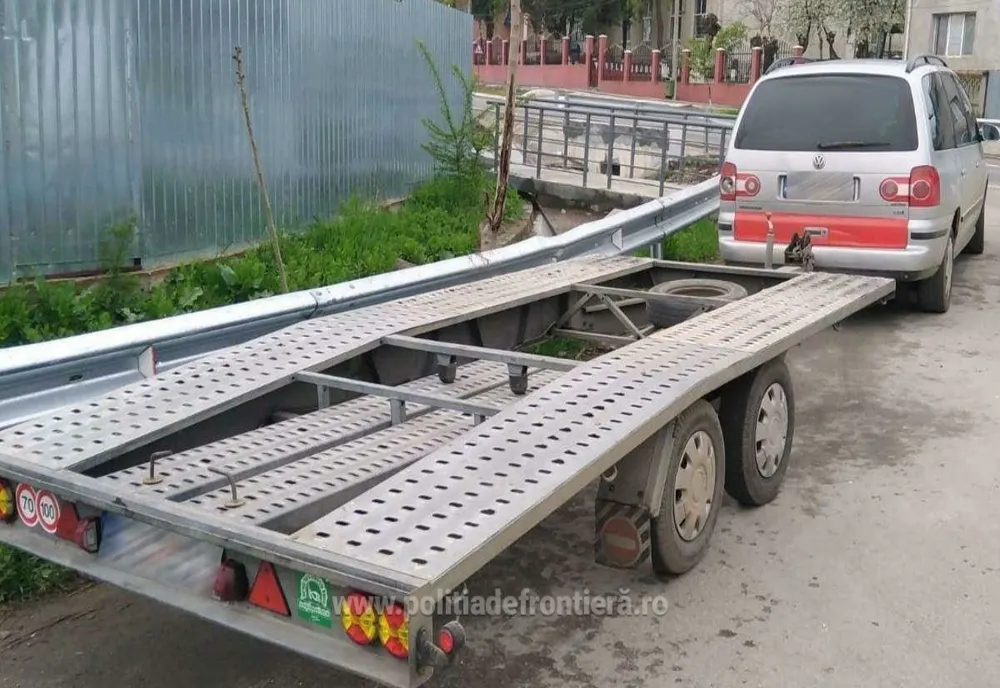 Depistat de polițiștii de frontieră pe raza localității Băleni, din județul Galați, conducând un ansamblul rutier cu permis necorespunzător