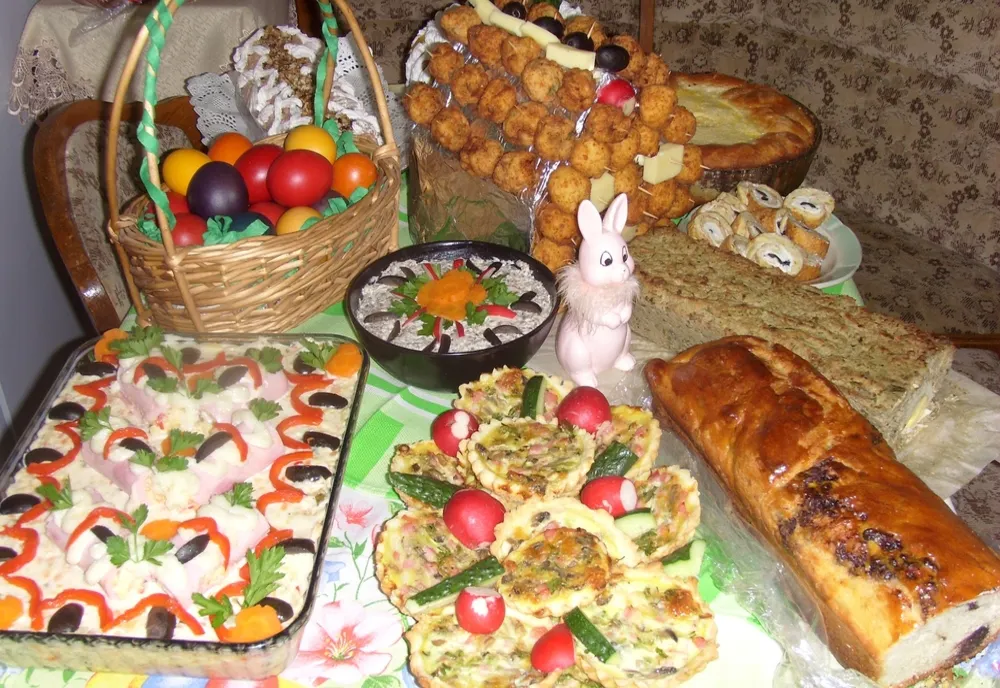 Rețete tradiționale pentru masa de Paște - Secretele bunicii în cele mai gustoase preparate