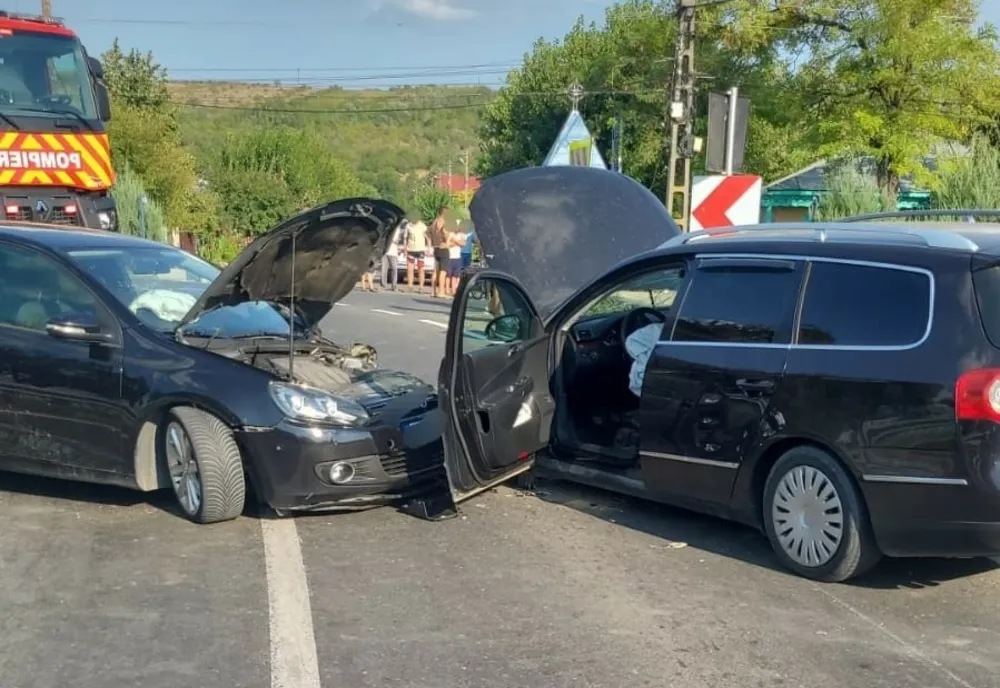 Accident cu 8 persoane rănite pe DJ 251, în interiorul localității Cuza Vodă, județul Galați