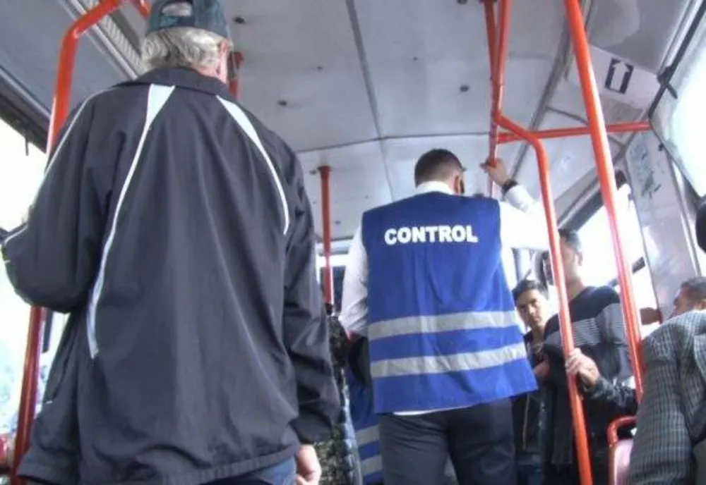 CONTROLORII STB VOR PURTA CAMERE DE FILMARE PENTRU A PREVENI INCIDENTELE VIOLENTE DIN TRANSPORTUL PUBLIC