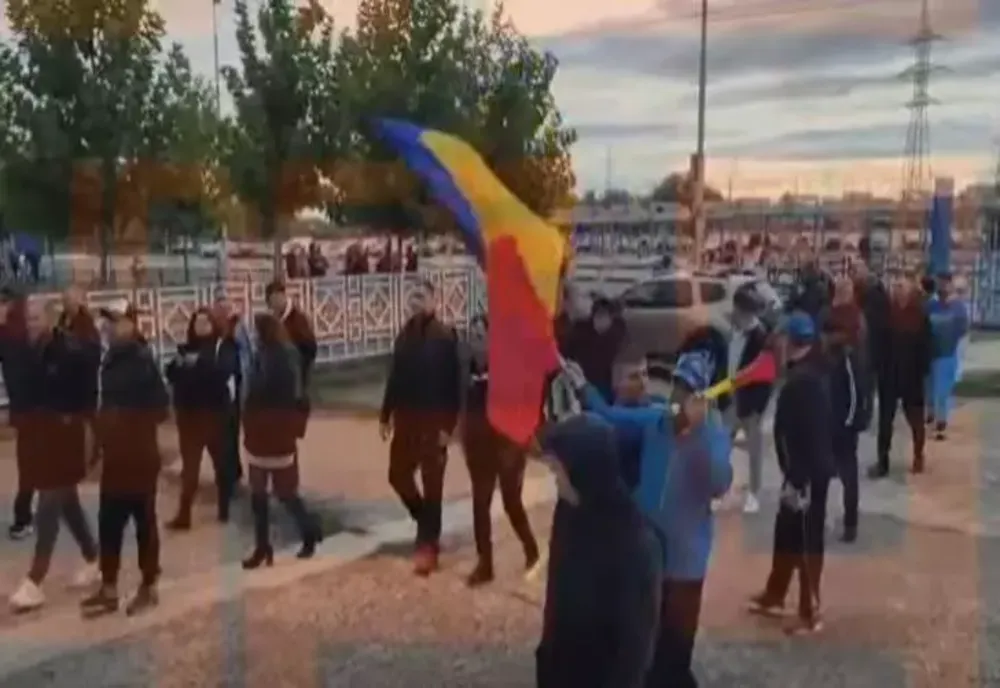 PROTEST SPONTAN LA COMBINATUL SIDERURGIC GALAȚI. ZECI DE ANGAJAȚI SUNT ÎN ȘOMAJ TEHNIC PRELUNGIT
