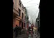 Doi vârstnici au rămas fără acoperiş, după un incendiu violent