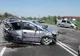 Un şofer din Galaţi a murit după ce a doborât doi stâlpi de iluminat public